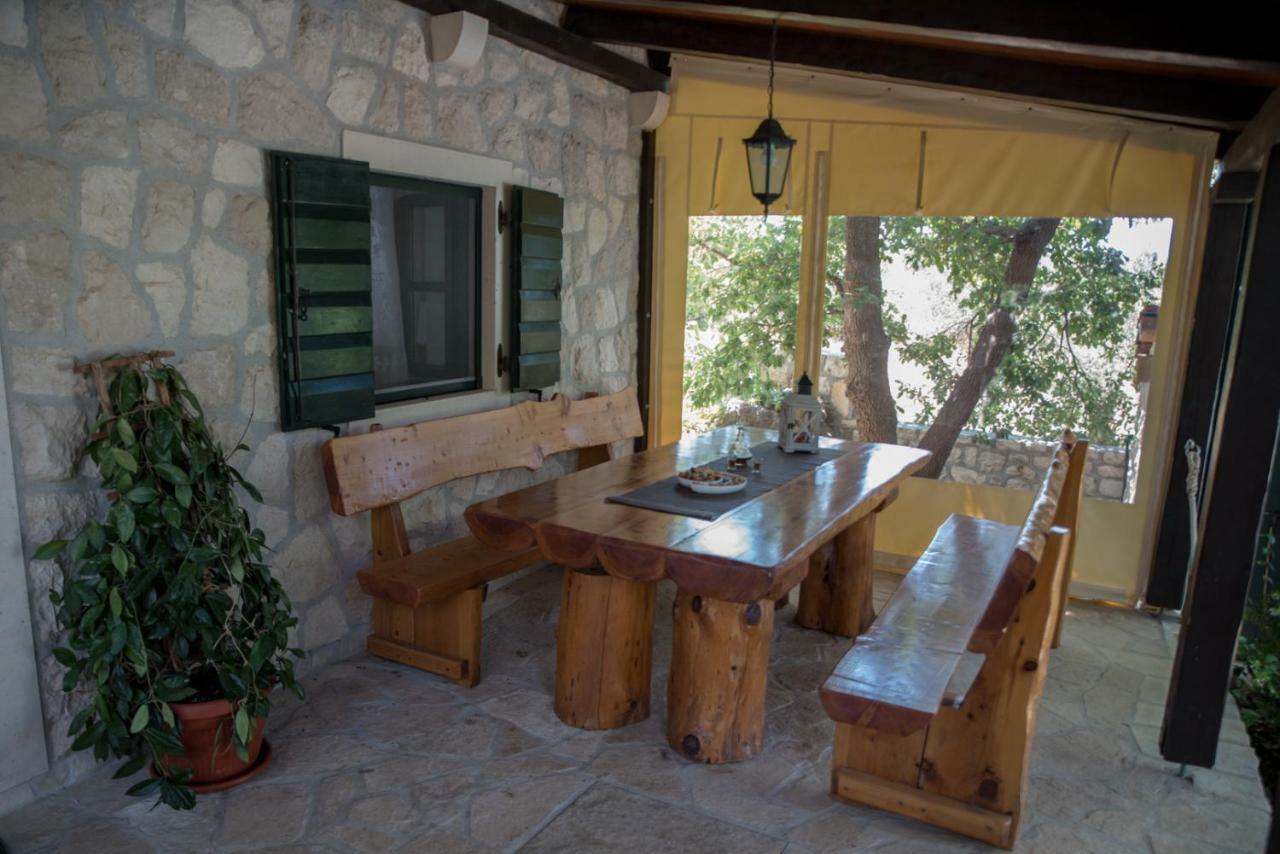 Holiday Home Zavala เคล็ค ภายนอก รูปภาพ