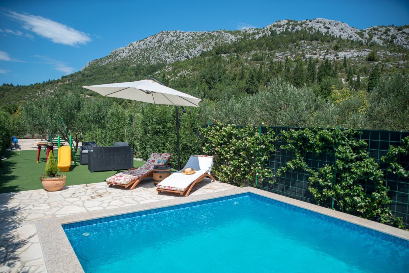 Holiday Home Zavala เคล็ค ภายนอก รูปภาพ
