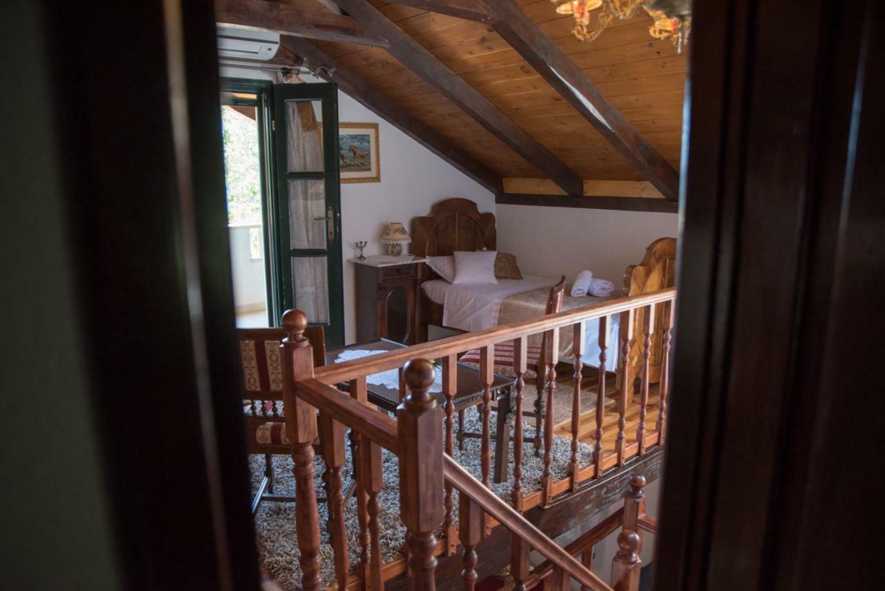 Holiday Home Zavala เคล็ค ภายนอก รูปภาพ