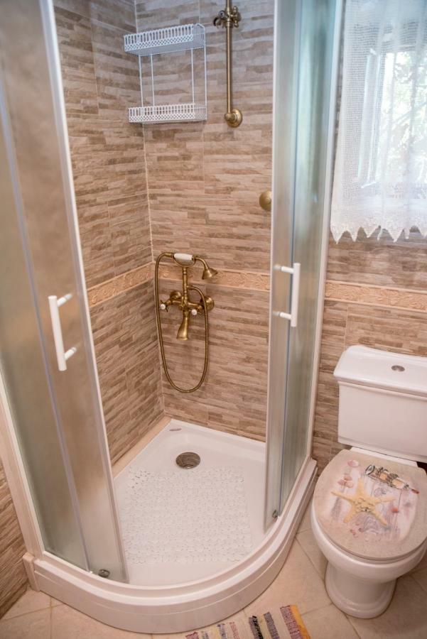 Holiday Home Zavala เคล็ค ภายนอก รูปภาพ